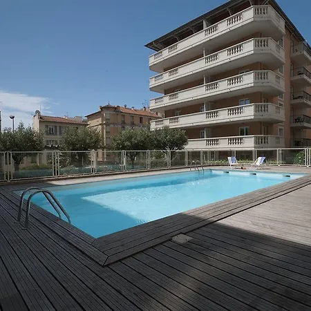 Apart-hotel Adagio Access Magnan Nice