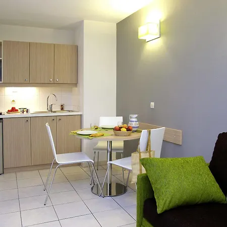 Adagio Access Magnan Apart-hotel Nice