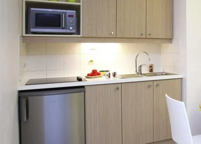 Adagio Access Magnan 2*