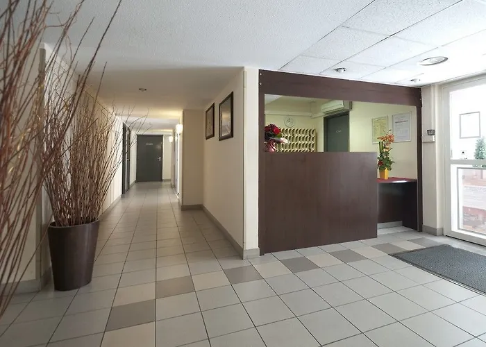 Lejlighedshotel Adagio Access Magnan 2*