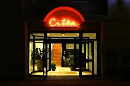 Adagio Access Magnan Hotel apartamentowy Nicea