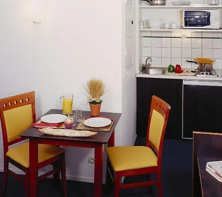 Hotel apartamentowy Adagio Access Magnan Nicea