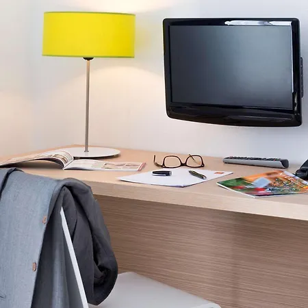 Ξενοδοχείο με διαμερίσματα Adagio Access Magnan 2*