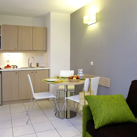 Ξενοδοχείο με διαμερίσματα Adagio Access Magnan Νίκαια