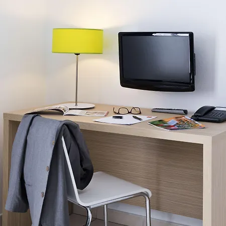 Adagio Access Magnan Apart-hotel