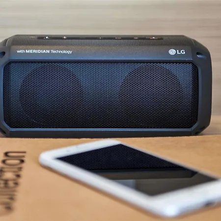 Adagio Access Magnan Aparthotel