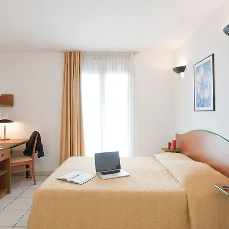 尼斯曼咖南爱达格公寓式酒店 公寓式酒店