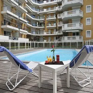 Hotel apartamentowy Adagio Access Magnan