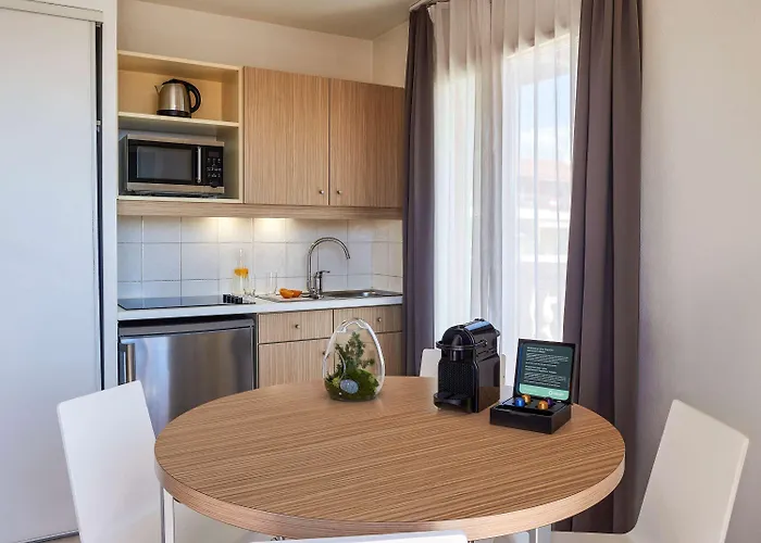 Adagio Access Magnan Hotel apartamentowy