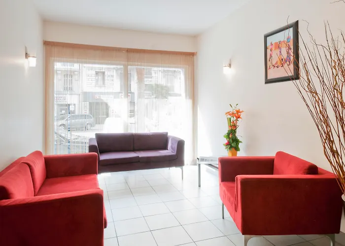 Aparthotel Adagio Access Magnan 2*