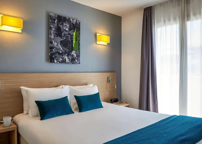 Adagio Access Magnan Aparthotel 2*