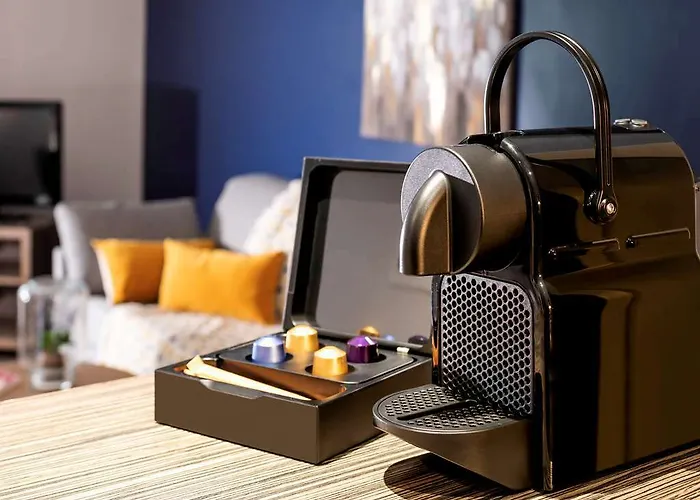 Adagio Access Magnan 2* Nice