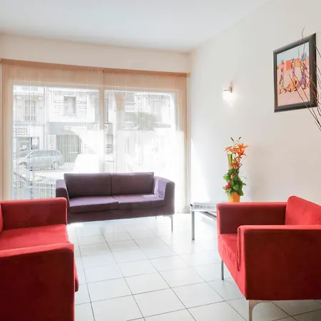 Appart hôtel Adagio Access Magnan 2*