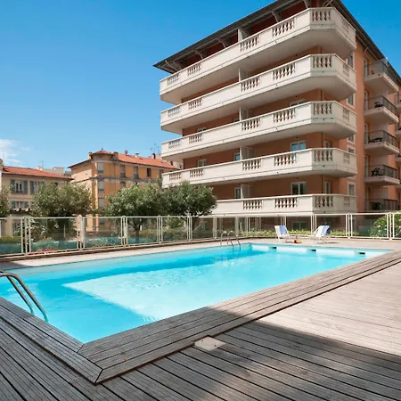Adagio Access Magnan Appart hôtel Nice