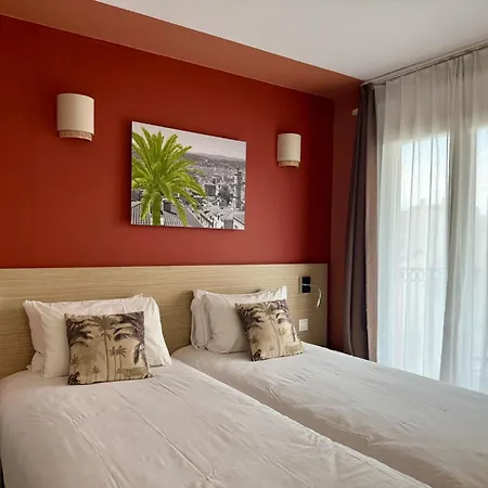 Adagio Access Magnan 2* Niza